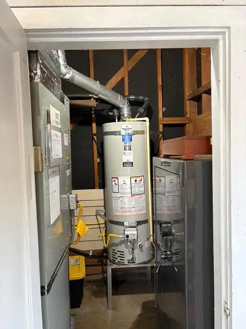 Bradford White gas tank water heater and furnace install by Wild Pine Plumbing in St Helens, OR